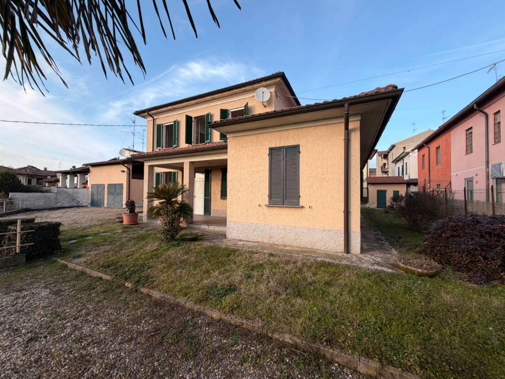 Villa a Pavia in Via Pollaioli, 79 - Foto 2