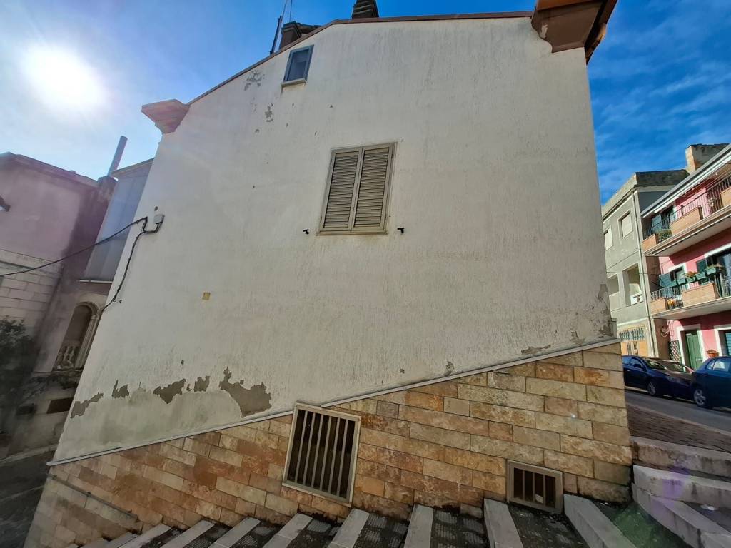 Palazzo / stabile a Pietramontecorvino in Corso Vittorio Emanuele II, 18 - Foto 2