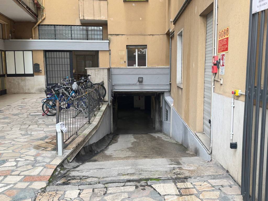 Box / garage a Verona in Vicolo Fossetto, 3 - Foto 2