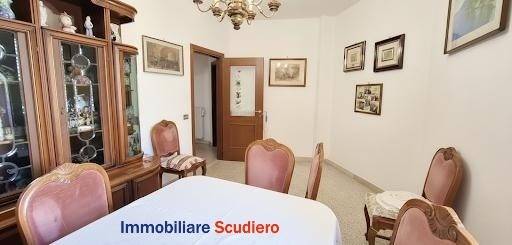 Appartamento a Salerno in Traversa Mincio - Foto 5
