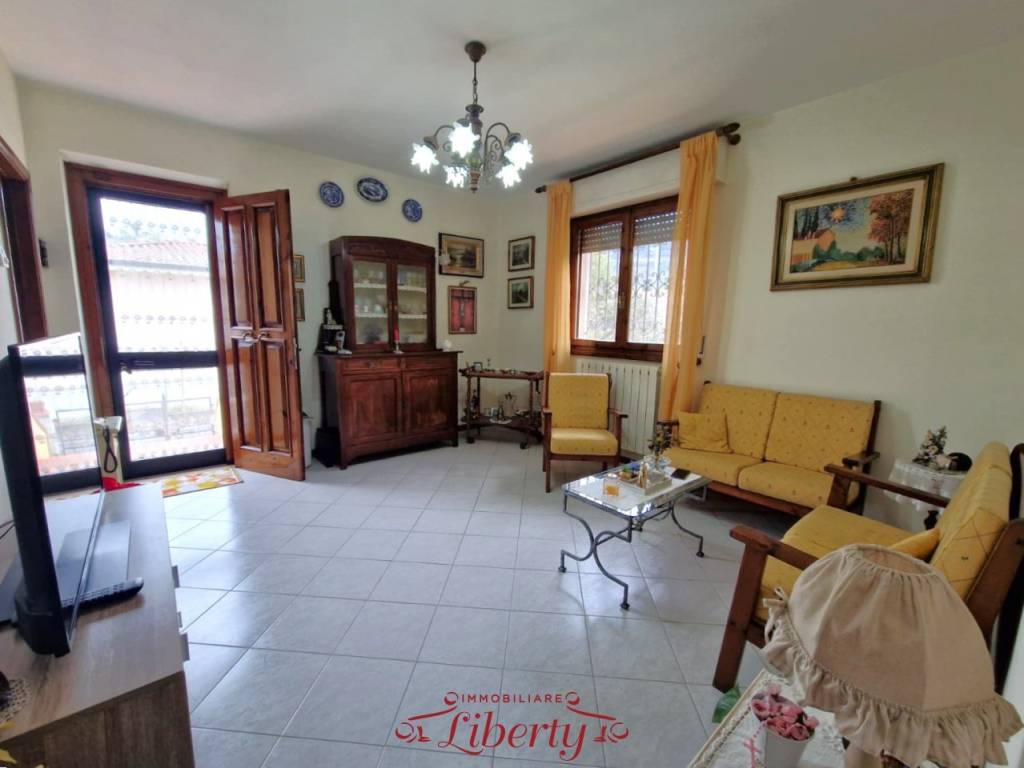 Villa a Massarosa in Via del Molinaccio - Foto 2