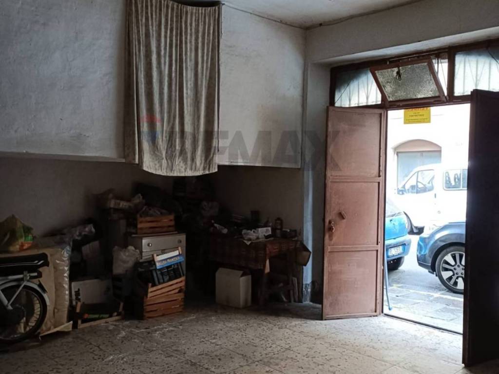 Box / garage a Caltagirone in Via pentolai, 79 - Foto 2