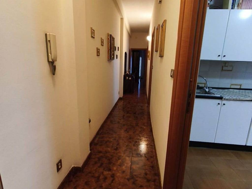 Appartamento a Catania in Via Armando Diaz - Foto 4
