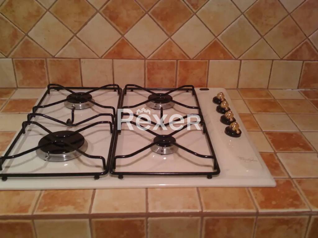 Casa indipendente a Caltanissetta in Via Tommaso Tamburini - Foto 4