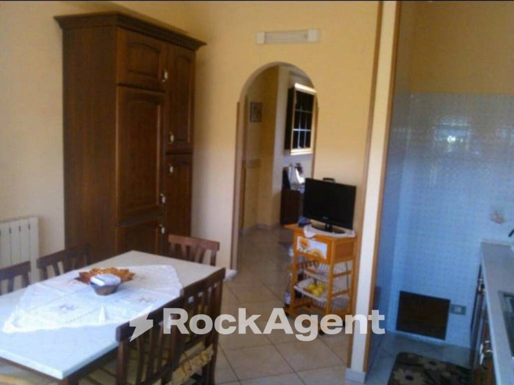 Appartamento a Catanzaro in Via Giovanni Paolo Parisio, 8 - Foto 5