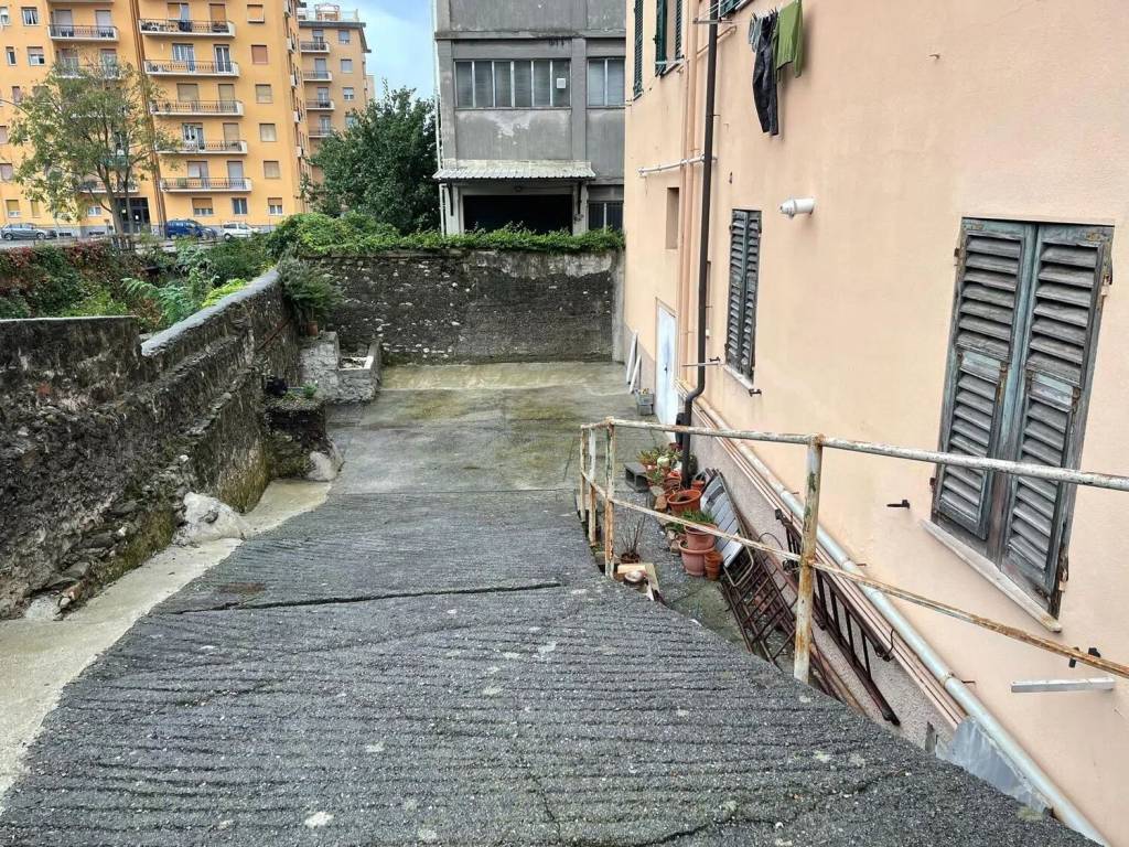 Box / garage a Genova in Salita Al Garbo, 1 - Foto 3