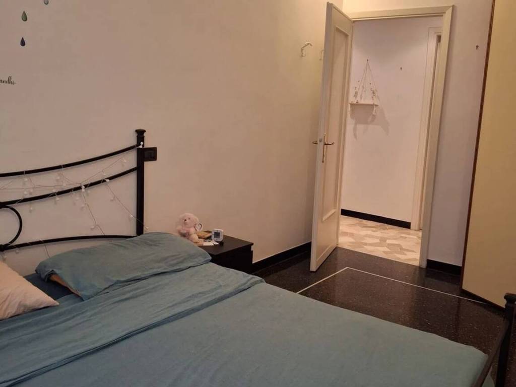 Appartamento a Genova in Via Faliero Vezzani, 12 - Foto 3