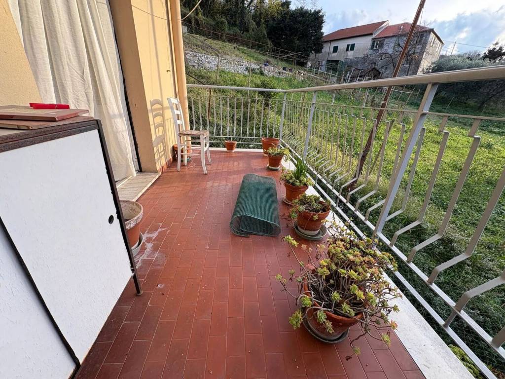 Appartamento a Genova in Via Al Garbo, 10 A - Foto 3