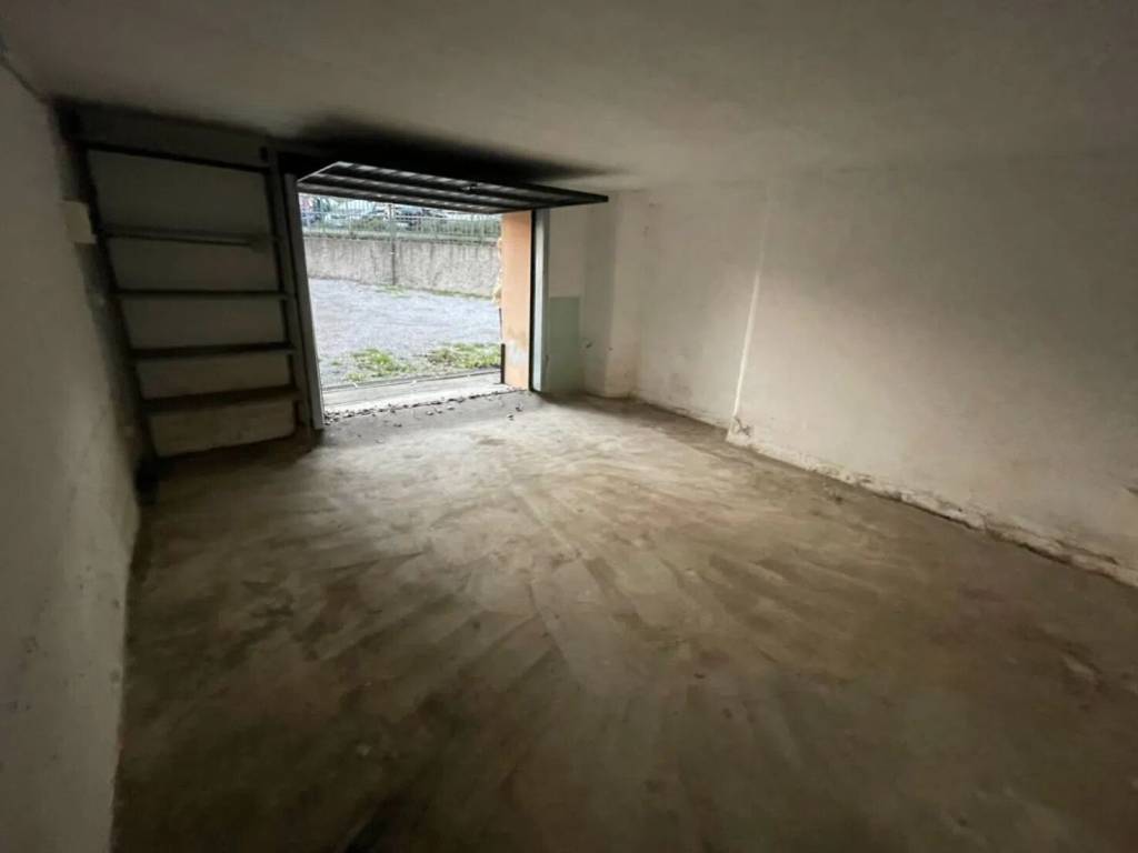 Box / garage a Mignanego in Via Vittorio Veneto No Number - Foto 3