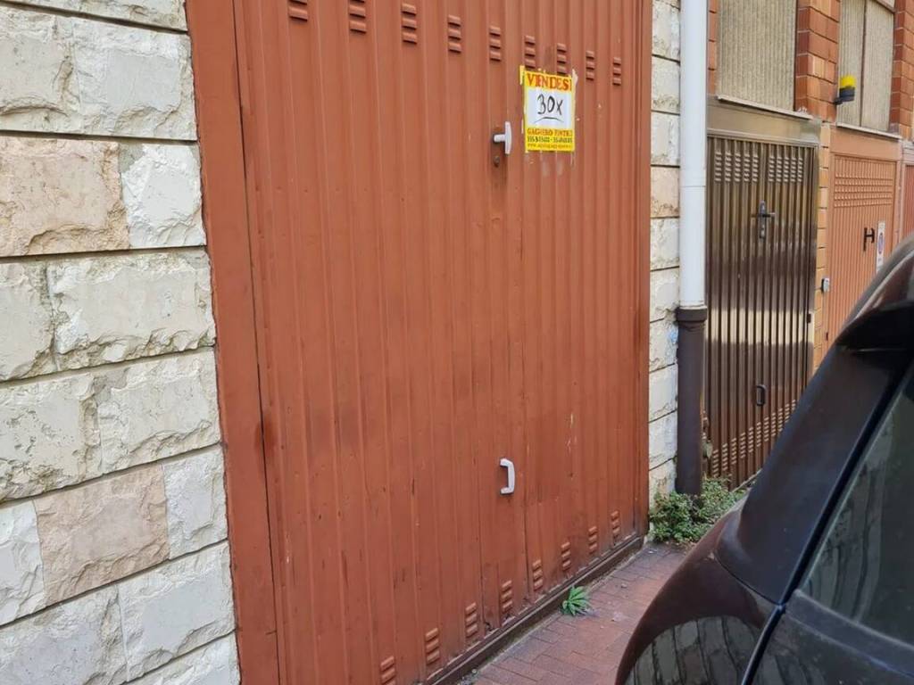 Box / garage a Ronco scrivia in Via R. Quartini No Number - Foto 5