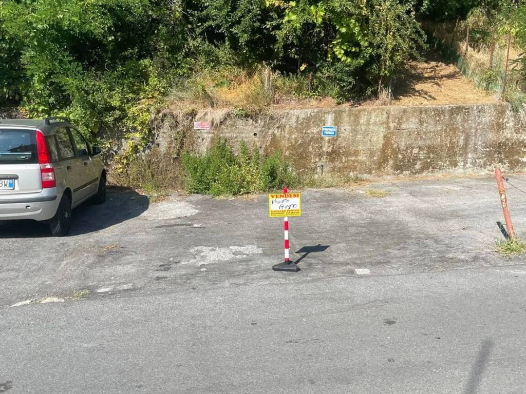Box / garage a Genova in Salita Serra Riccò No Number - Foto 3