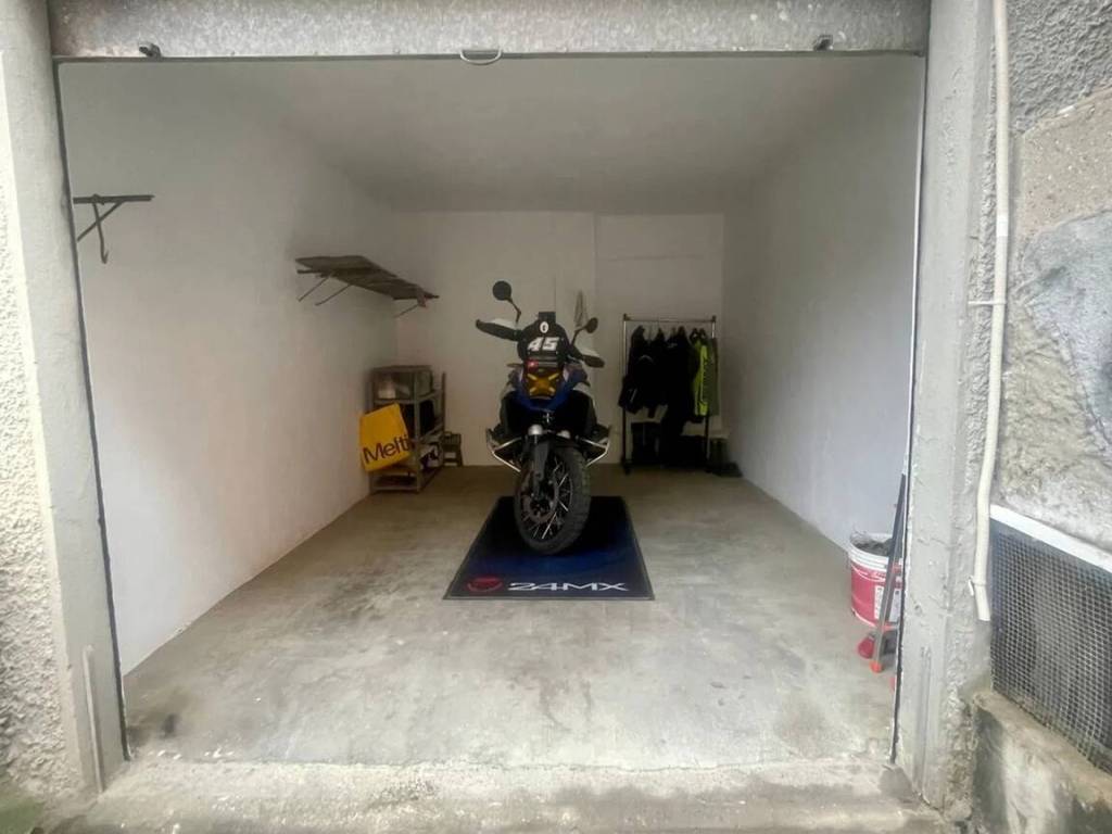 Box / garage a Genova in Via Val D’Astico, 81 R - Foto 2