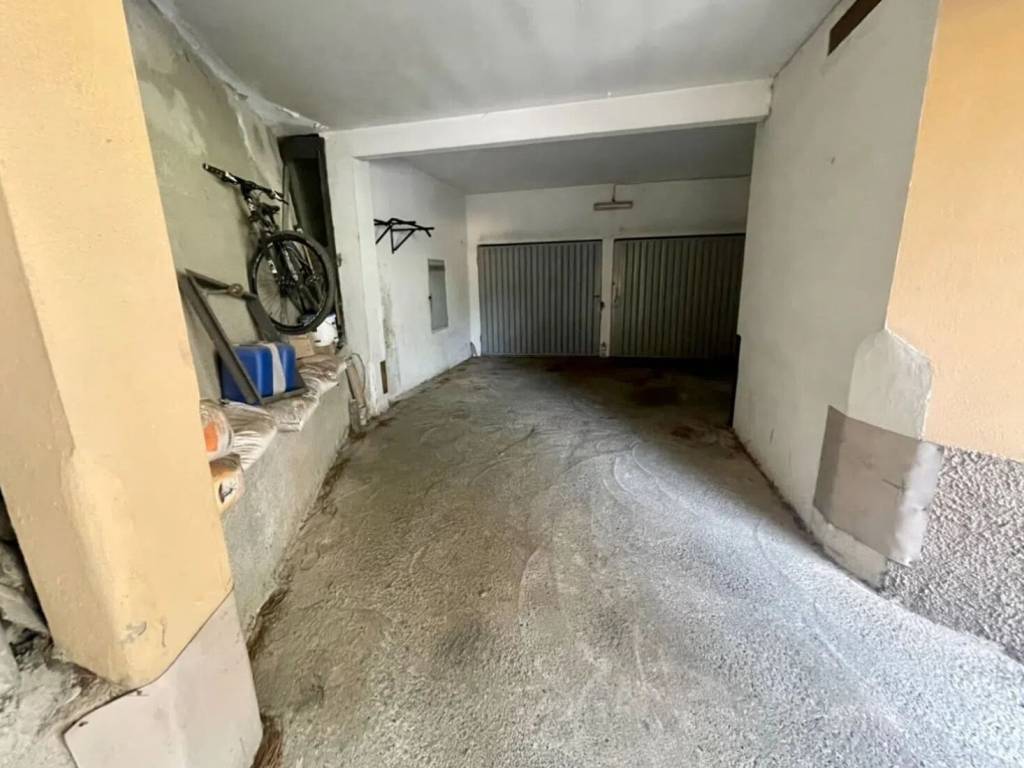 Box / garage a Genova in Via Fratelli Gazzo No Number - Foto 4