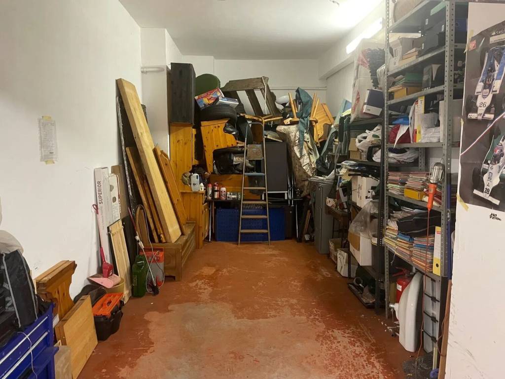 Box / garage a Genova in Via Pieve Di Cadore No Number - Foto 4