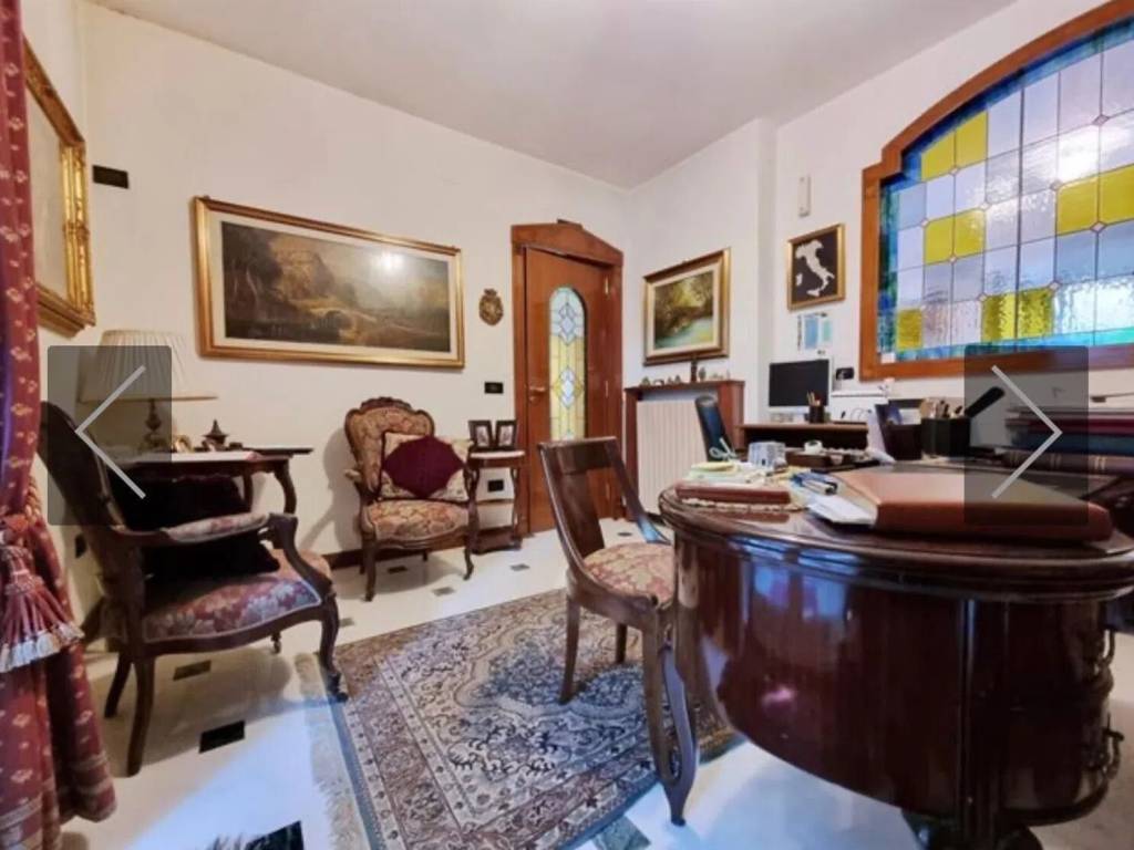 Villa a Caserta in Via Salvo D'Acquisto, 15 - Foto 4