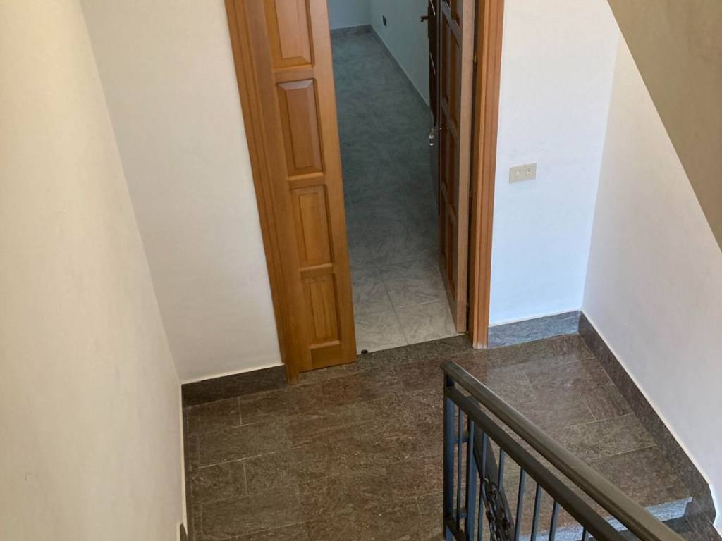 Appartamento a Palazzo adriano in Via Francesco Crispi - Foto 4