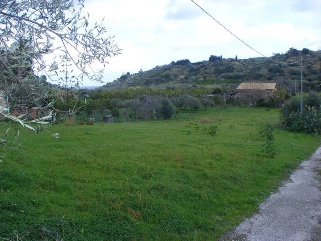 Terreno a Campofelice di roccella in Via Molino No Number - Foto 2