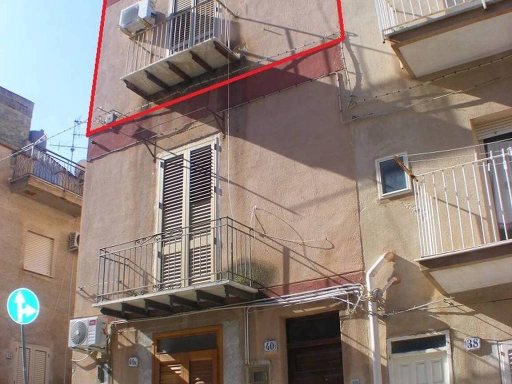Appartamento a Campofelice di roccella in Via Vittorio Emanuele, 40 - Foto 2