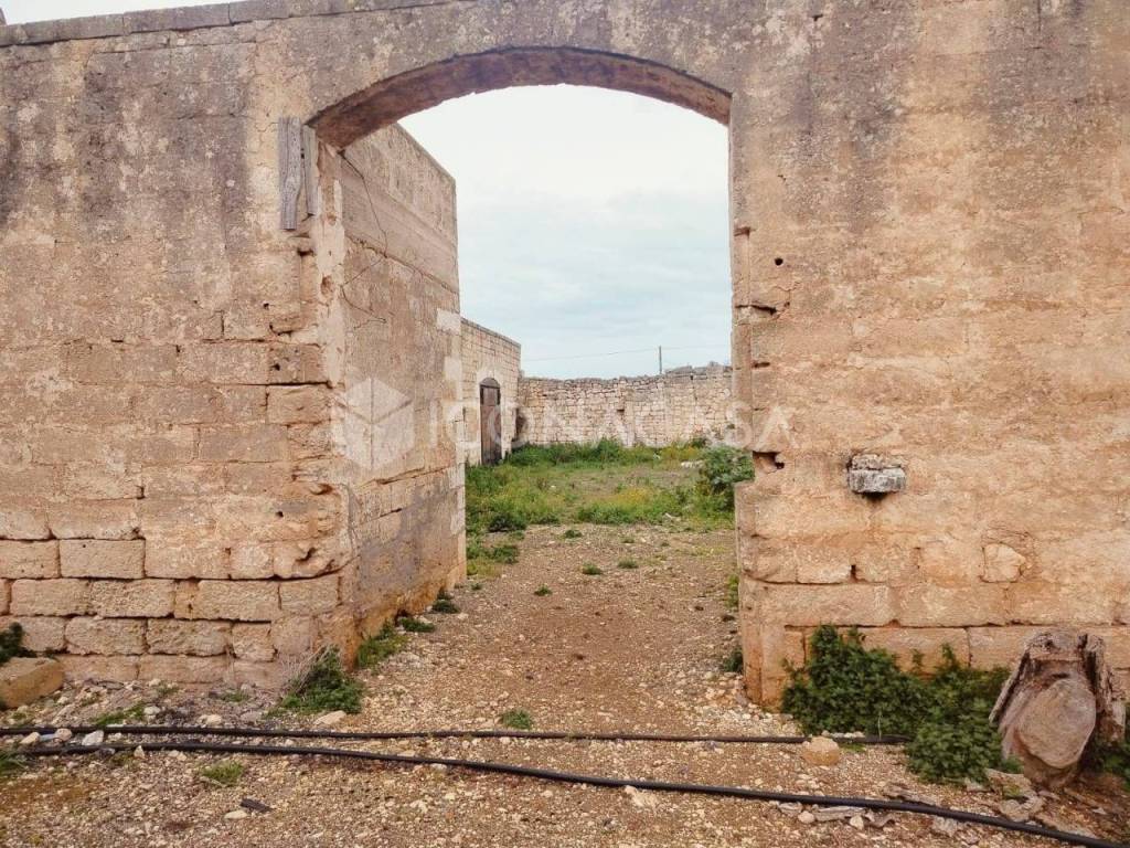 Rustico / casale a Conversano in Strada Provinciale delle Grotte Orientali - Foto 4