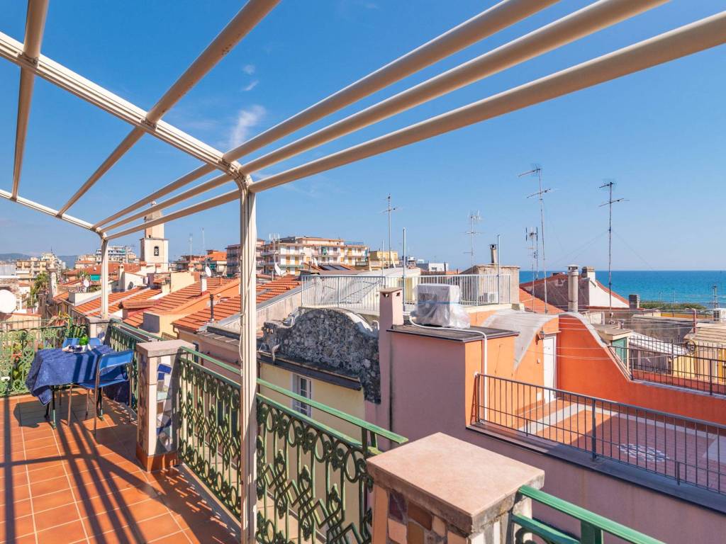 Appartamento a Borghetto santo spirito in Piazza Madonna della Guardia - Foto 3