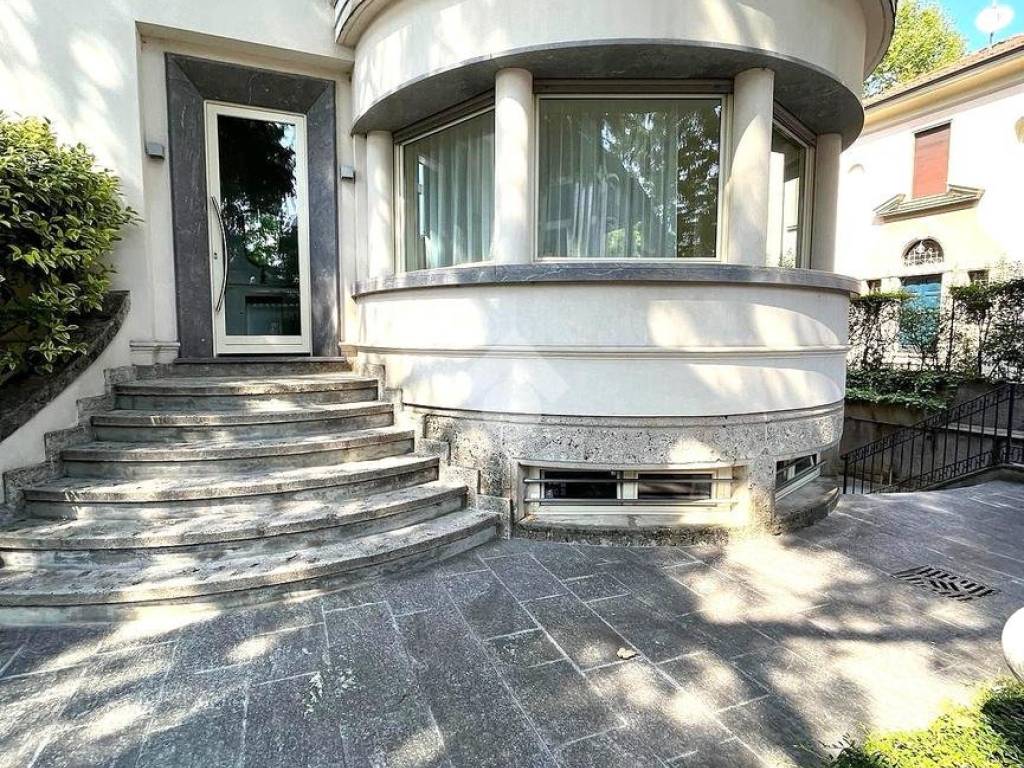 Appartamento a Bergamo in Via damiano chiesa, 4 - Foto 2
