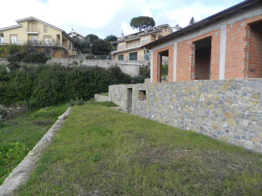 Villa a Ospedaletti in Strada Vallegrande - Foto 3