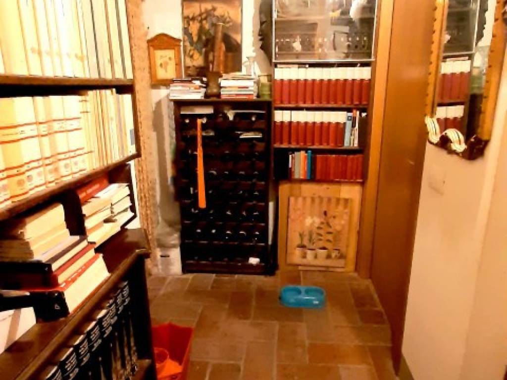 Appartamento a Cavriglia in Viale Barberino - Foto 4