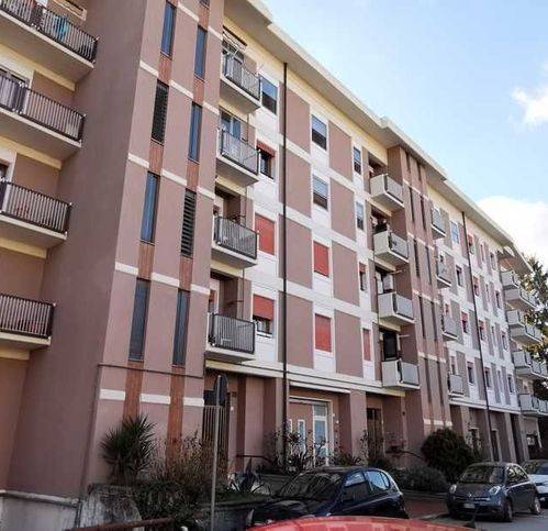 Appartamento a Avellino in Via Fiorentino - Foto 2