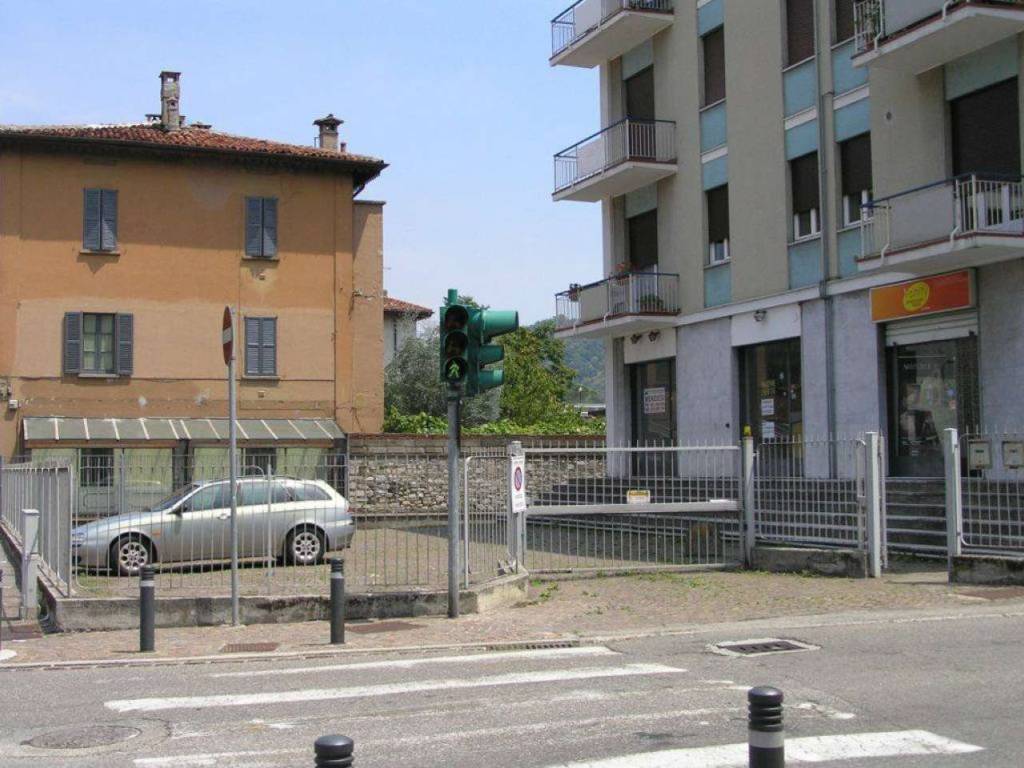 Immobile a Como in strada statale dei Giovi - Foto 2