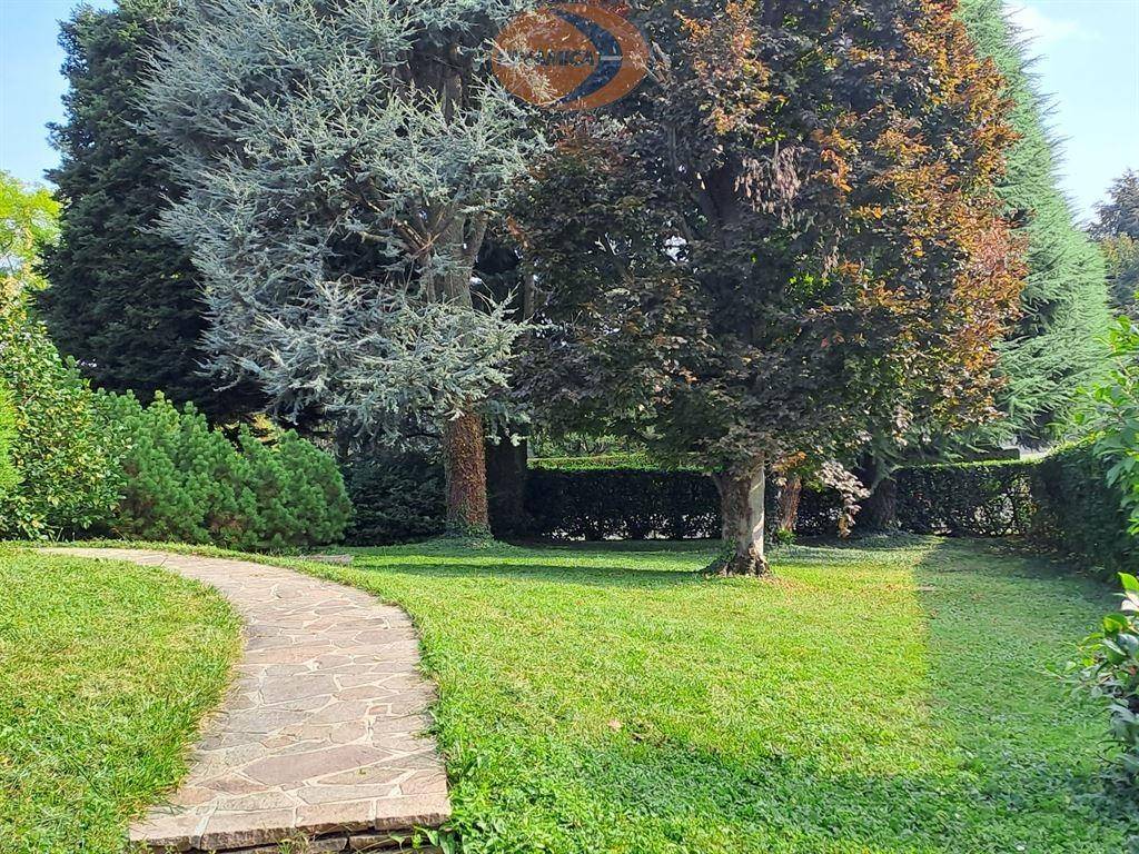 Villa a Casatenovo in Via Roma, 104 - Foto 5