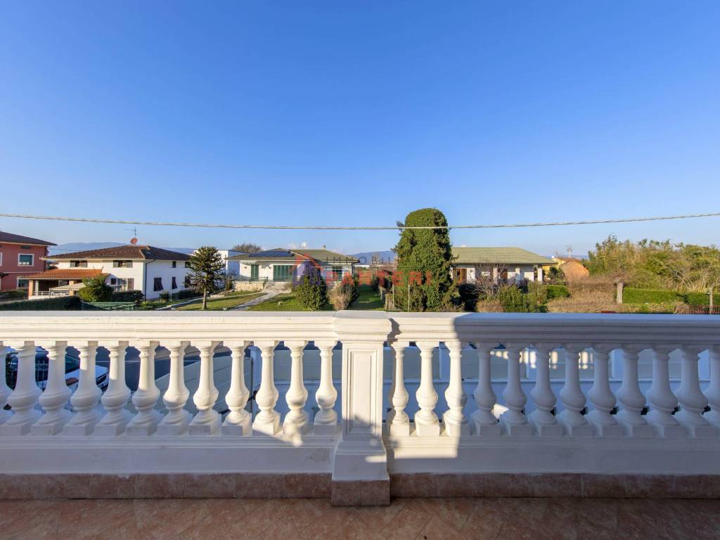 Villa a Chiesina uzzanese in Via Vittorio Veneto, 63 - Foto 4