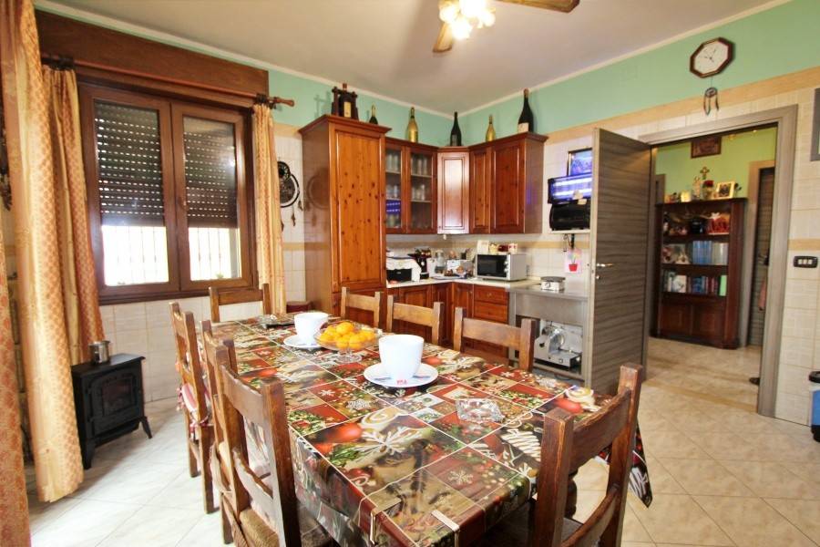 Villa a Casalgrande in Via Dante Alighieri - Foto 2