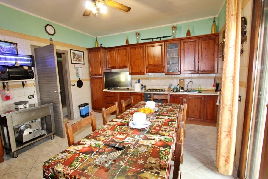 Villa a Casalgrande in Via Dante Alighieri - Foto 3