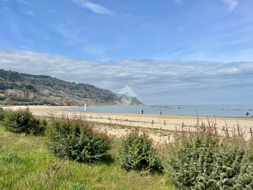 Appartamento a Pesaro in Viale Baia - Foto 3
