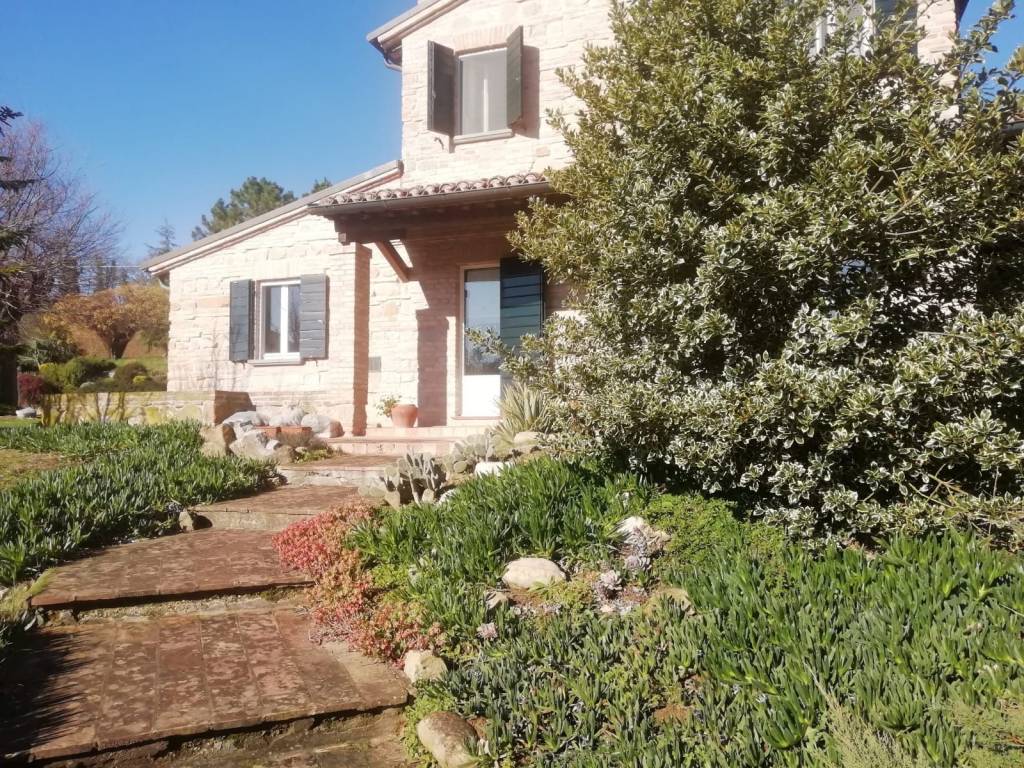 Casa indipendente a Pesaro in Strada di Fonte Maiano - Foto 3