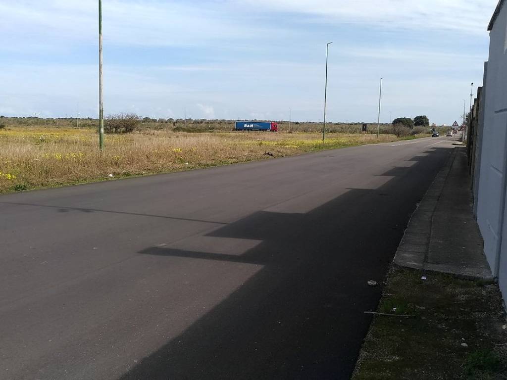 Terreno a Trepuzzi in Via Surbo - Foto 3