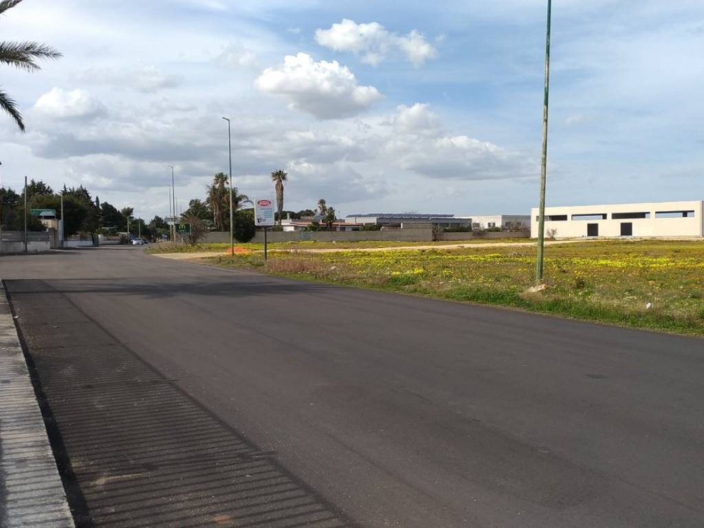Terreno a Trepuzzi in Via Surbo - Foto 4