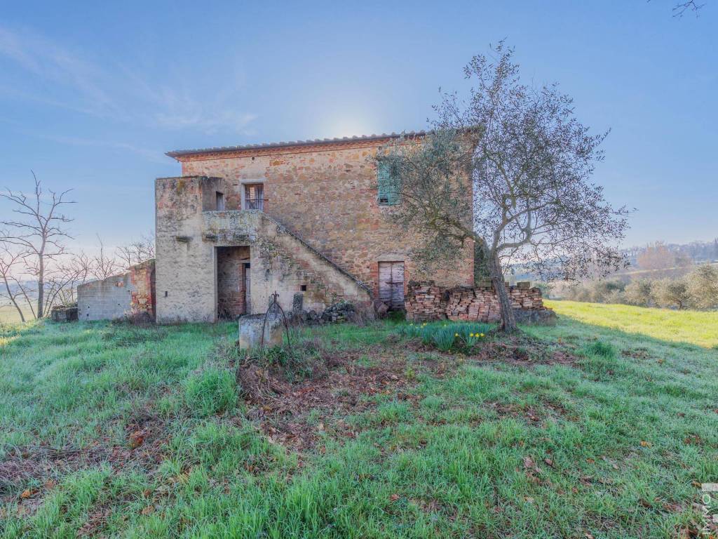 Rustico / casale a Torrita di siena in Via Danilo Pieroni - Foto 2