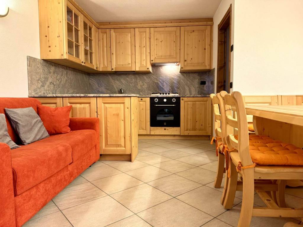 Appartamento a Campodolcino in Via Corti, 62 - Foto 2