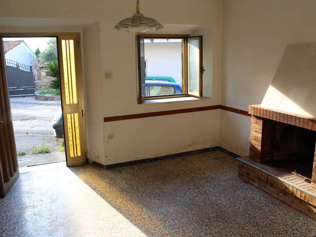Casa indipendente a Cervaro in Via Colletornese - Foto 2