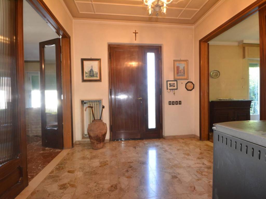Villa a Lucca in Via Giovanni Sercambi, , 55100 - Foto 5