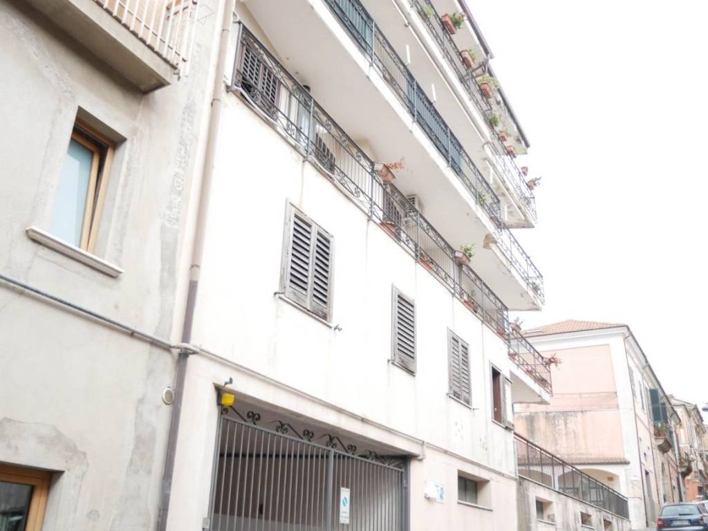 Palazzo / stabile a Vibo valentia in Corso Umberto I, 27 - Foto 4