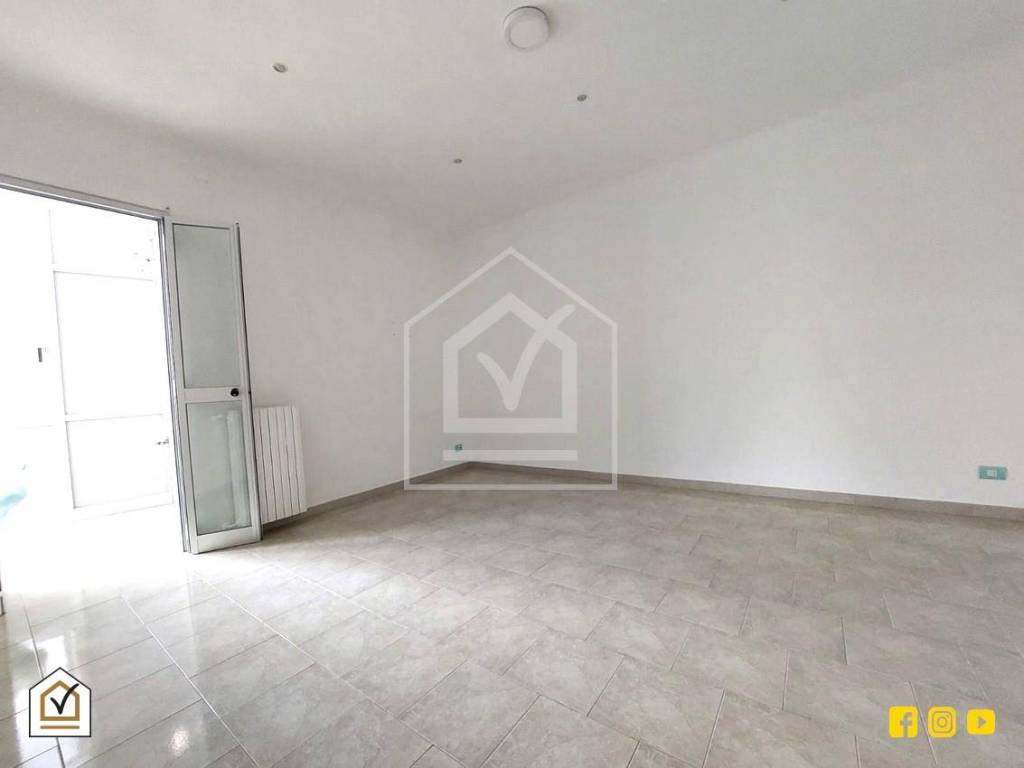 Appartamento a Bari in Via Carnia, 28 - Foto 4