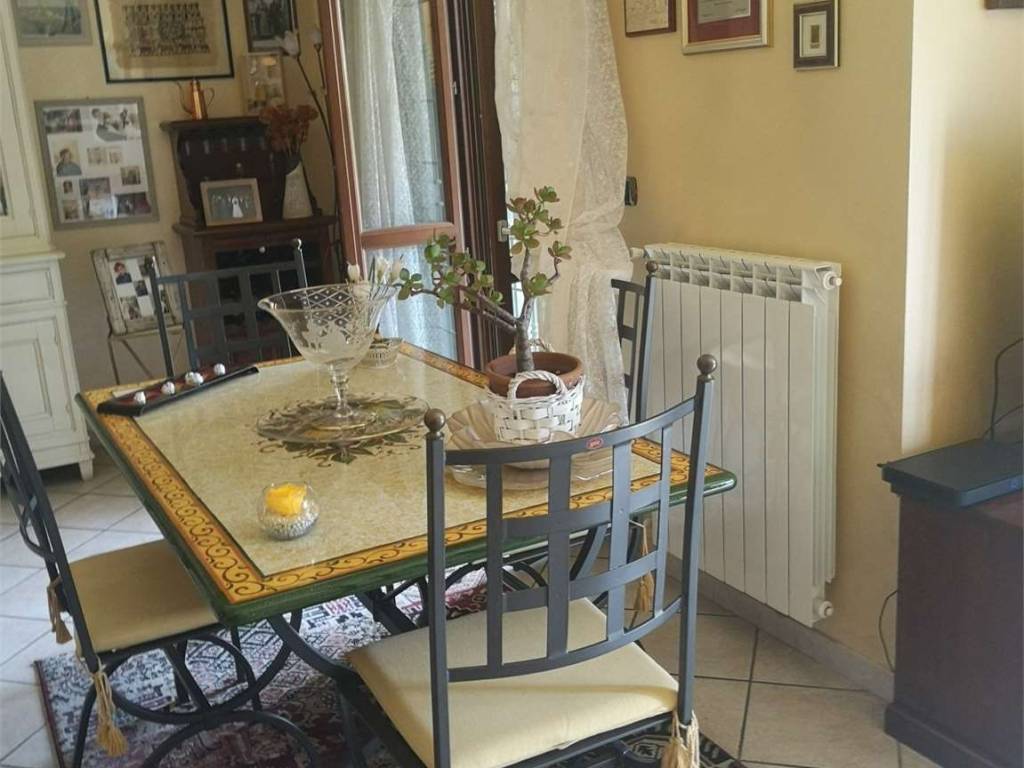 Villetta a schiera a Castelnuovo magra in SALICELLO - Foto 2