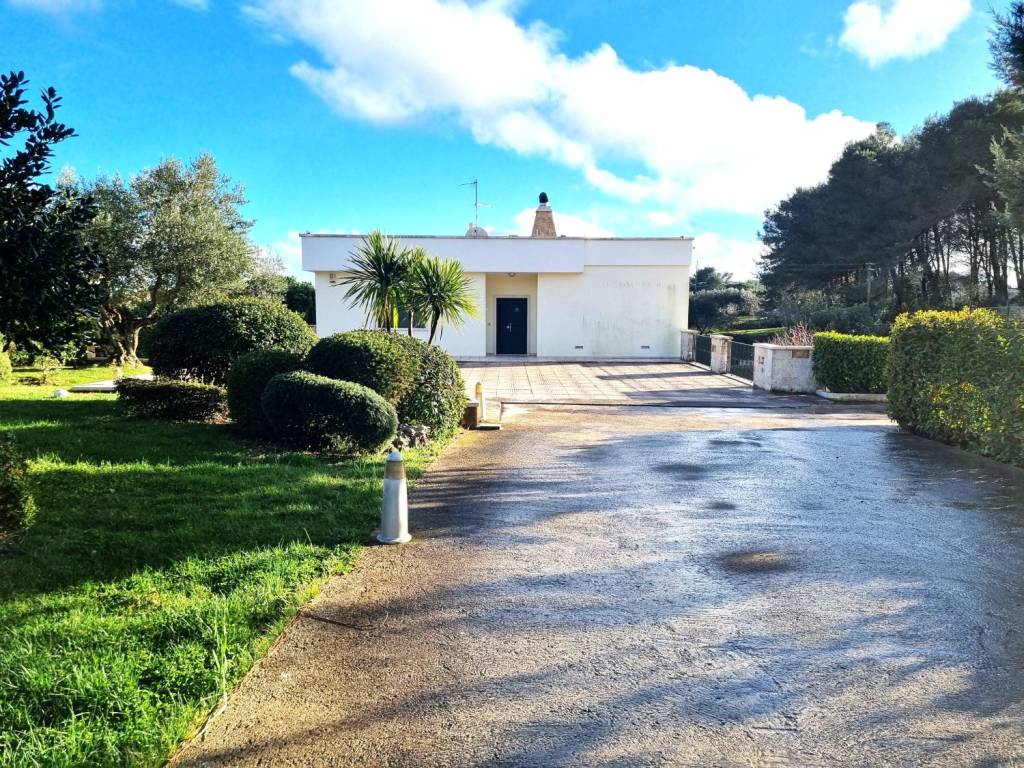 Villa a Martina franca in Strada Grassi - Foto 2