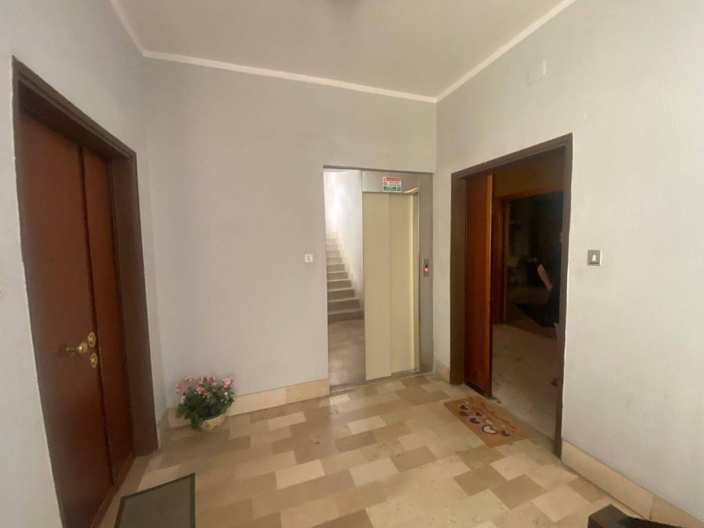 Appartamento a Cosenza in Via Panebianco, 498 - Foto 2