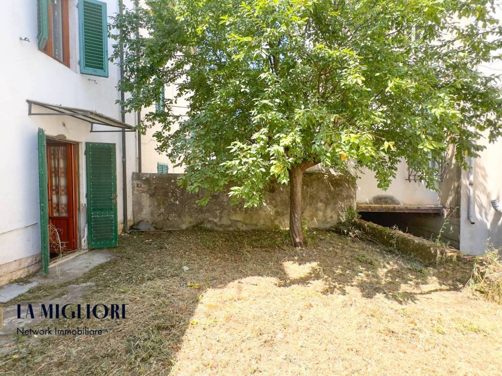 Casa indipendente a Pistoia in Via Pratese, 451 - Foto 2