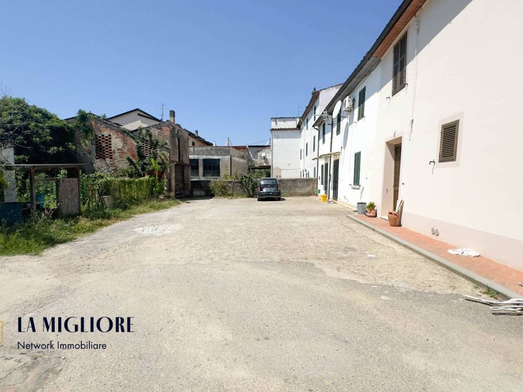 Casa indipendente a Pistoia in Via Pratese, 451 - Foto 4