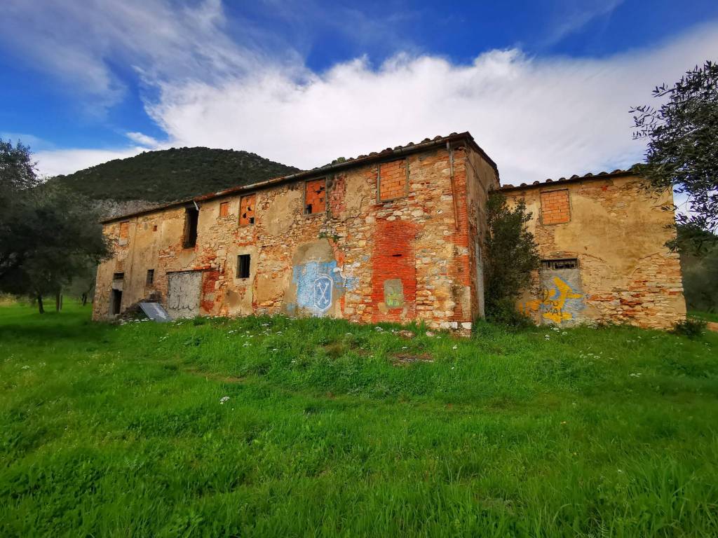 Rustico / casale a Monsummano terme in Via della Grotta Giusti - Foto 2