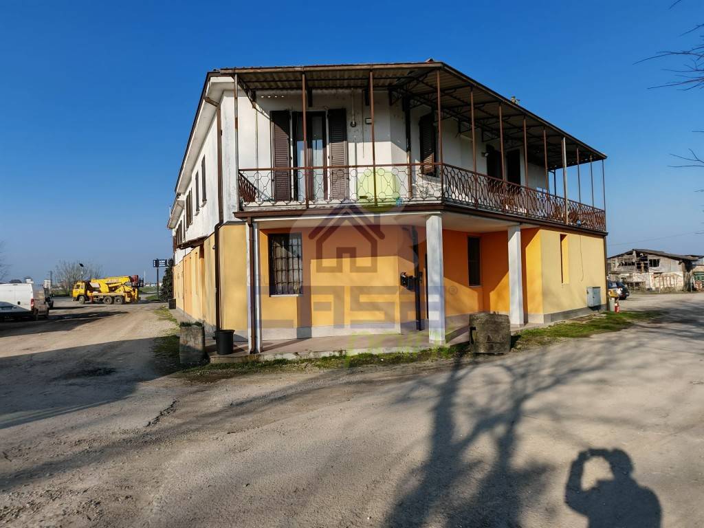 Palazzo / stabile a Pieve fissiraga in case nuove 1 - Foto 5